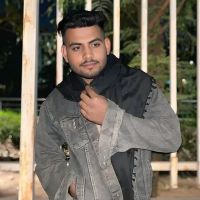 αfzαℓ_ѕнαιкн profile
