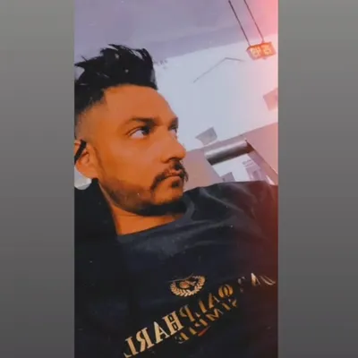 mr_parveez_00,,,♥️.... profile