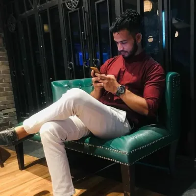 mr qureshi profile