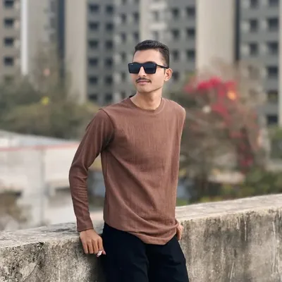 👑 MŔ_ŠmîłŸ 👑🔥 profile