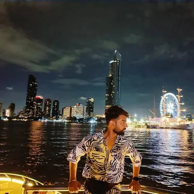 _Sumit_ ๐ฎ๐ณ profile