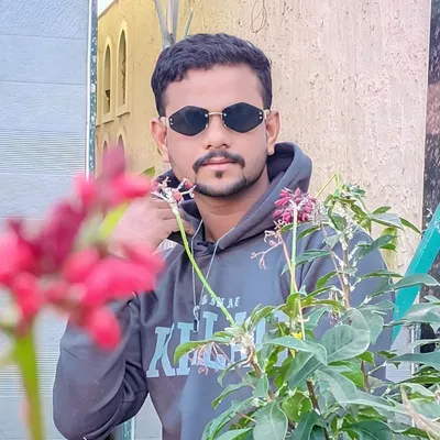 Mar Tanveer profile