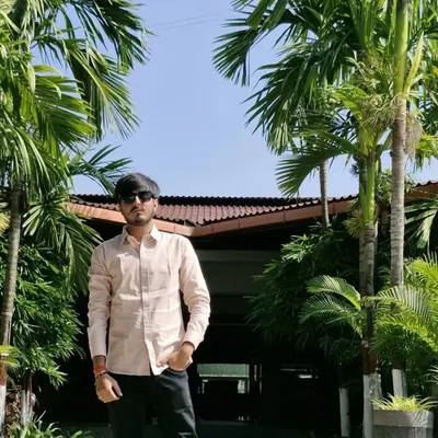 Vivek Trivedi profile