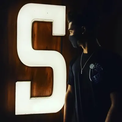 Seenu profile