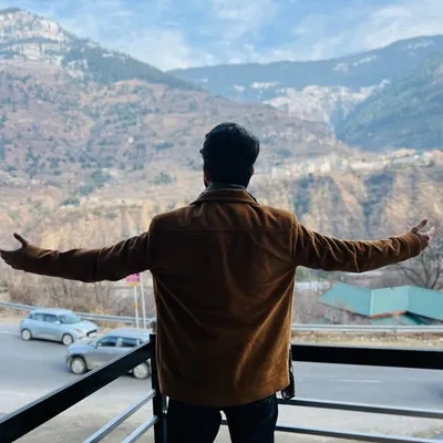 ذیشان علی profile
