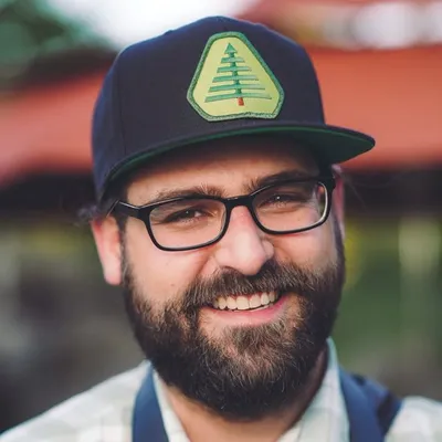 MICHAEL HOLLENDER profile