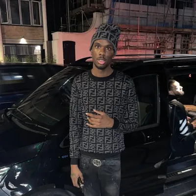 Mriamfamous profile