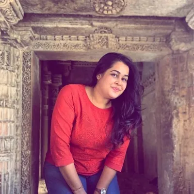 Disha Brahmbhatt profile