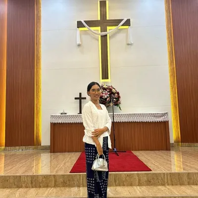Grace Esther Simanjuntak profile