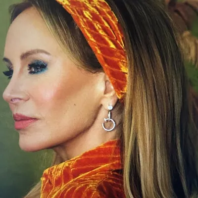 Dee Ocleppo Hilfiger profile