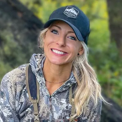 Jess Bond profile