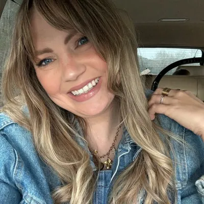 Lily Freeman ๐ profile