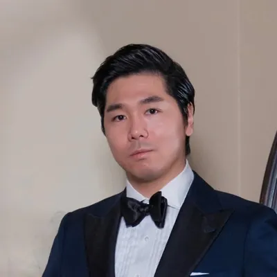 Vince Lee | Menswear & Travel profile