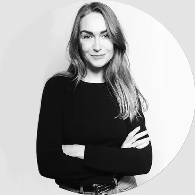 Jamie Clayton profile