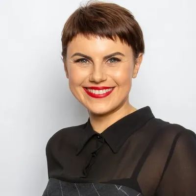 Marina Schneider-Moog profile