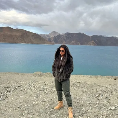 Nidhi Sharma 🧿 profile