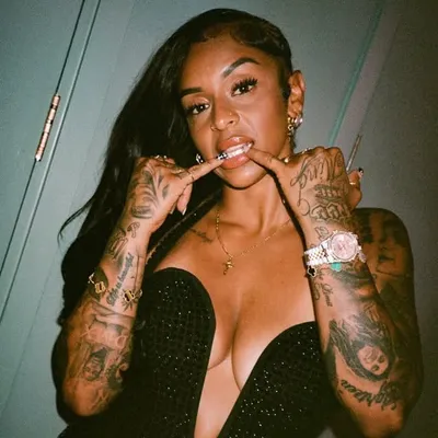 Paigey Cakey profile