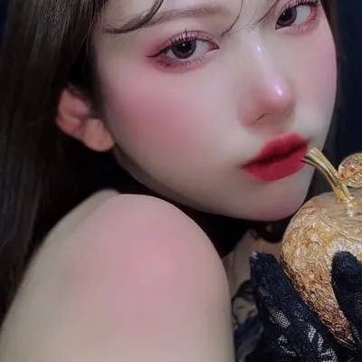 白紫 profile