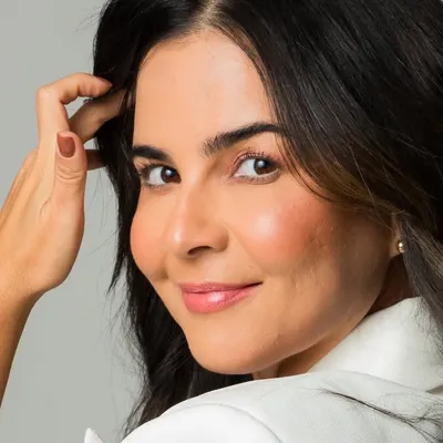 Maria Thereza Morais profile