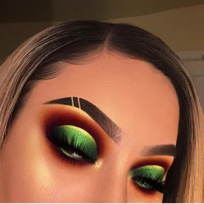 MUA Mafia - Featuring MUAs ๐ฃ profile