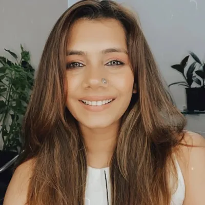 Pooja Devpuria Haria | Makeup Artist | Hair Stylist profile