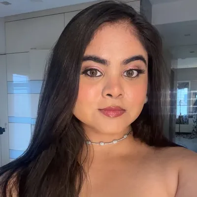 RACHITA JAIN | MAKEUP ARTIST profile