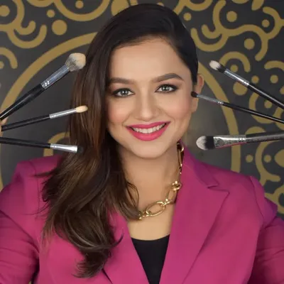 MUA Shraddha Kamalapurkar profile