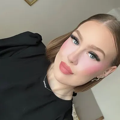 Bethany Elizabeth Paige profile