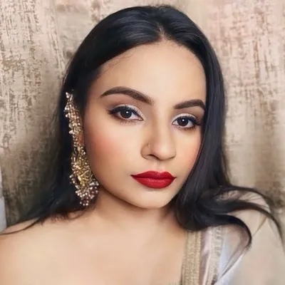 HIMANSHI_Makeup Artist profile