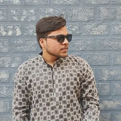MUJEEEB profile