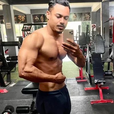 Mukesh Bania profile