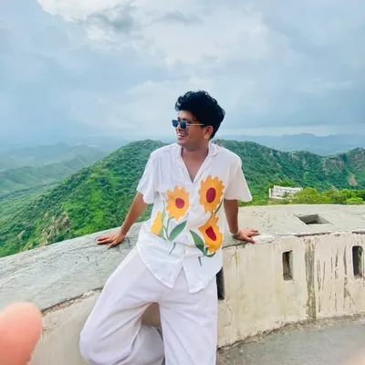 Mukesh Shantilal profile