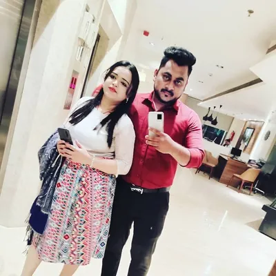 Mukesh♥️shraddzz profile