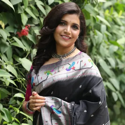 Mukta Barve profile