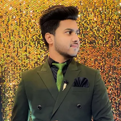 Mukul ๐ฆ profile