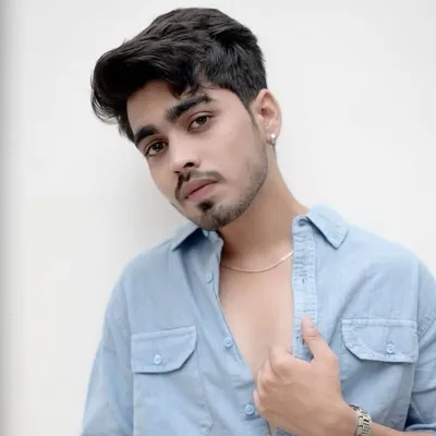 Mukul Khenwar profile