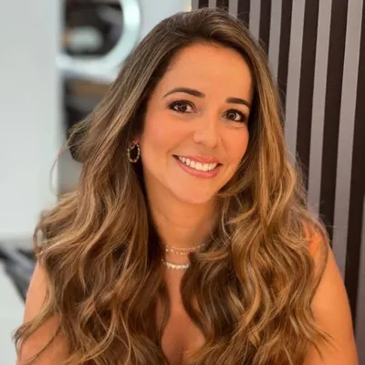 Mulheres Em Alpha Por Cristine Lemos profile