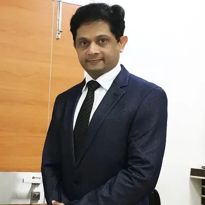 Dr Rajas Deshpande Neurologist profile