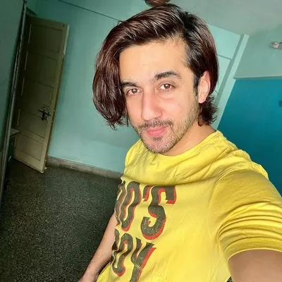 Mumbiker Nikhil🔵 profile