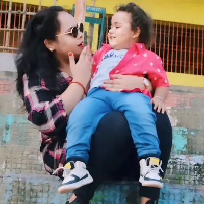 Viaan Mumma profile
