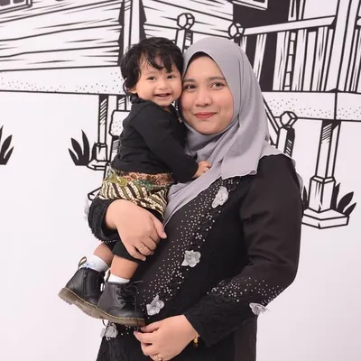 Mummy Hasel profile
