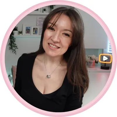 Rhiannan Morgan - Mummy Of Four profile