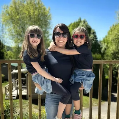 Mum of two girls profile