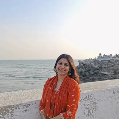 Yashmita || Food blogger, Travel, Lifestyle✨ profile