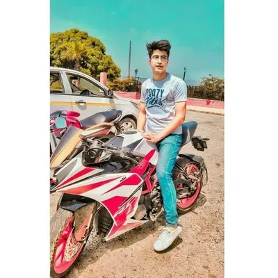 munish Sharma profile