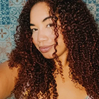 Flávia Muniz profile