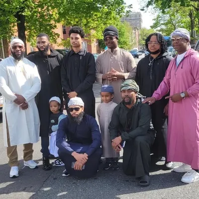 Muslim Men, Women & Kids profile