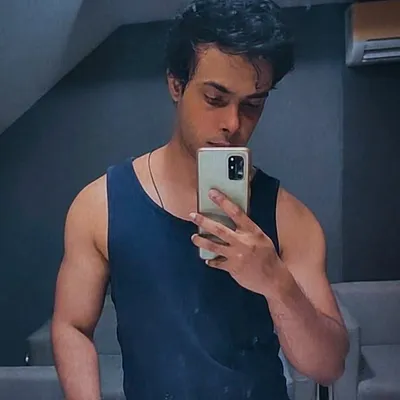 Mustafa | Singer profile