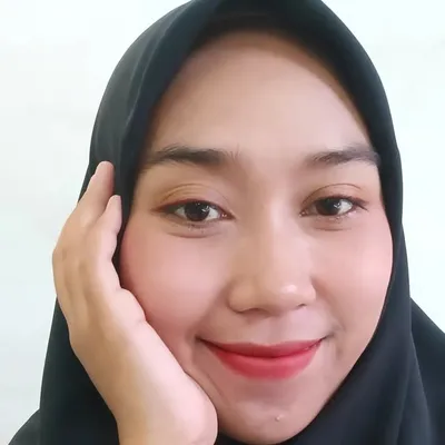 Sri Mustika profile