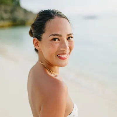 Aliza Apostol - Goco profile